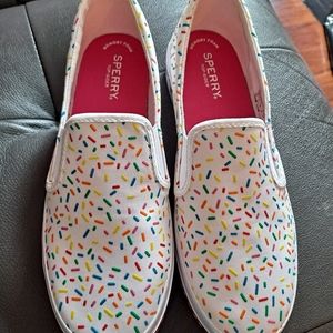 SPERRY ice cream sprinkle slip on sneakers (no box)